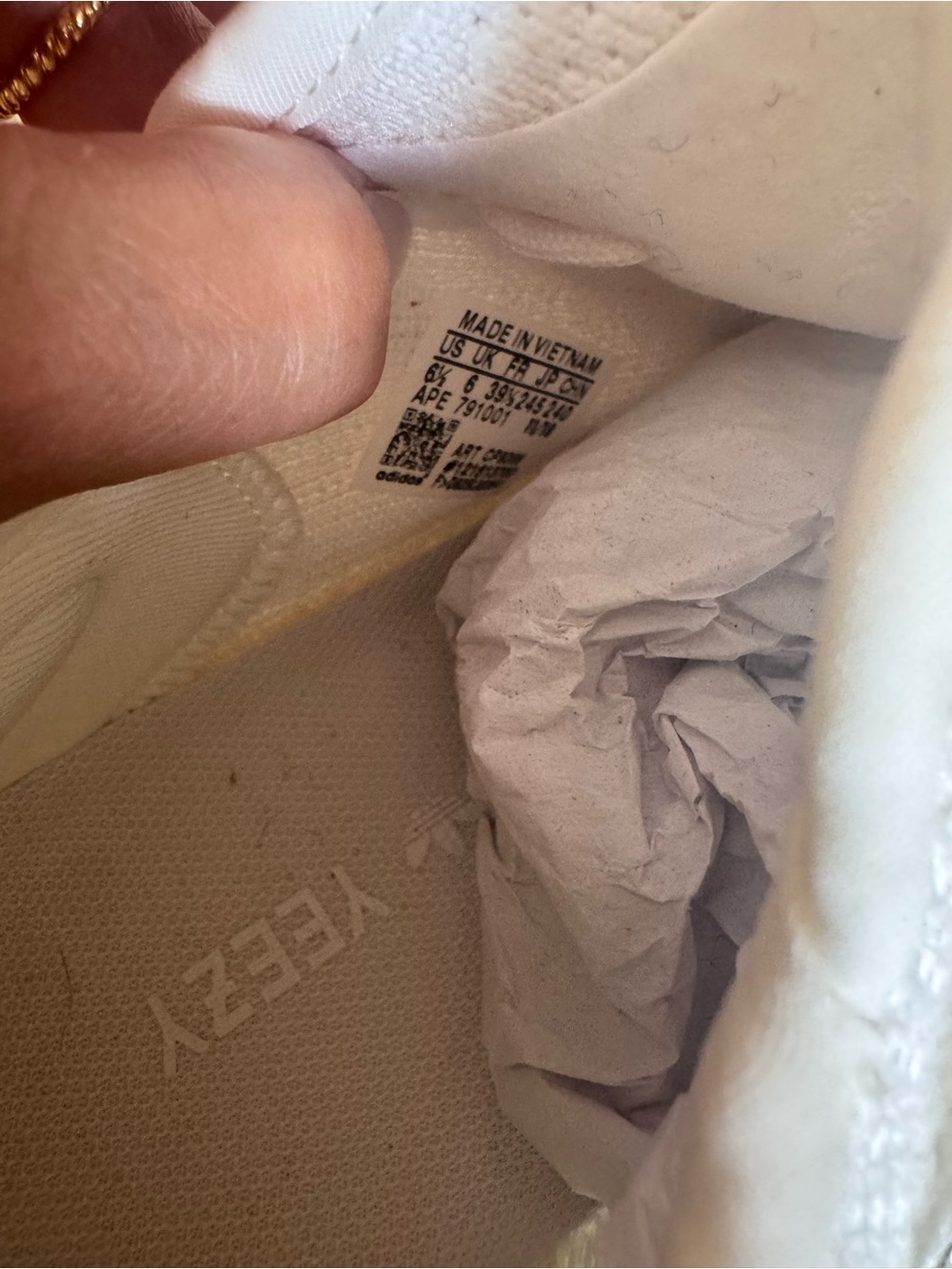 Yeezy Cream White Knit Sneakers - Picture 4 of 6